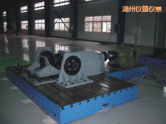 湖州微機(jī)控制驅(qū)動橋總成扭轉(zhuǎn)試驗機(jī)